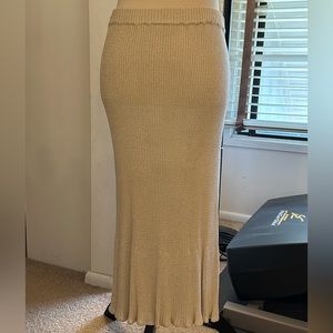 St. John Collection By Marie Gray White Maxi Skirt